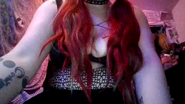 spunfoxxx online show from 12-22-25, 07:19