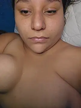 Kittysweet2001 online show from 03-07-26, 06:20