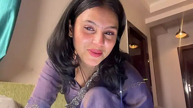 Piyyuu online show from 04-13-26, 06:56