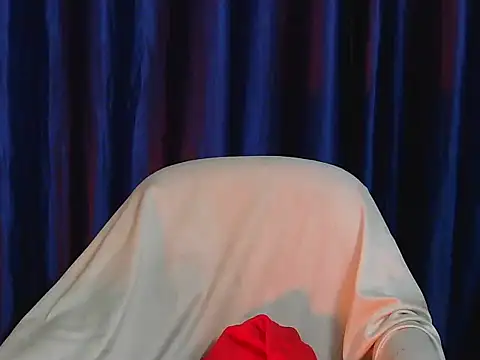 Snapshot of Piyyuu chatting on 02-11-26, 07:03 Piyyuu online show from 02-11-26, 07:03