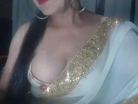 Hotronita123 online show from 02-11-26, 05:35