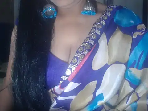 Hotronita123 online show from 03-04-26, 05:10