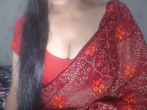 Hotronita123 online show from 12-19-25, 05:15