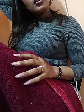 Kavya Baby online show from 12-17-25, 08:25