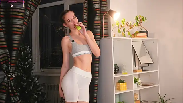 hihinicky online show from 12-18-25, 12:09