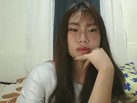 Allysonxx05 online show from 05-26-26, 12:58