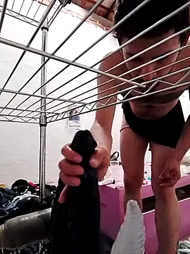 Snapshot of Cuchurus1216 chatting on 02-27-26, 11:48 Cuchurus1216 online show from 02-27-26, 11:48