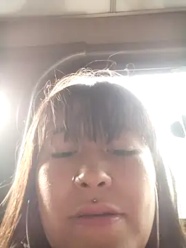 Snapshot of Mariana_eclipse chatting on 12-02-25, 12:18 Mariana eclipse online show from 12-02-25, 12:18