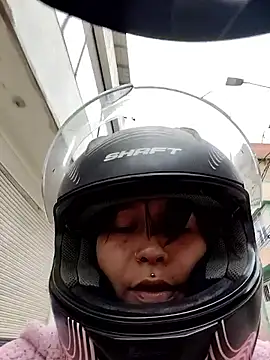 Snapshot of Mariana_eclipse chatting on 01-12-26, 12:45 Mariana eclipse online show from 01-12-26, 12:45