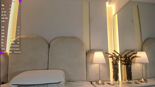 Snapshot of Alicia_Monroe_ chatting on 06-27-26, 12:00 Alicia Monroe online show from 06-27-26, 12:00