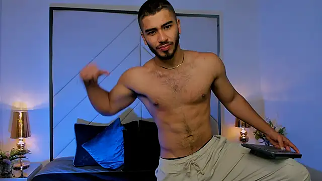 Franco banderas online show from 01-12-26, 05:31