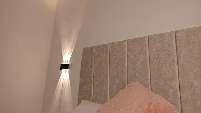 Scarlett Lee1 online show from 03-12-26, 12:42