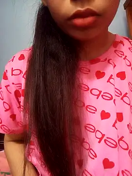 Snapshot of Nila-islam chatting on 11-30-25, 07:53 Nila-islam online show from 11-30-25, 07:53