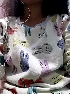 Snapshot of Nila-islam chatting on 12-22-25, 05:13 Nila-islam online show from 12-22-25, 05:13