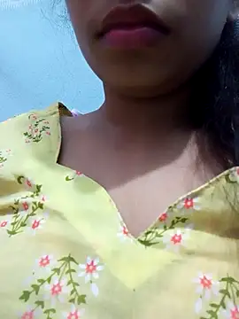 Snapshot of Nila-islam chatting on 11-30-25, 07:58 Nila-islam online show from 11-30-25, 07:58