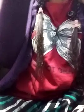 Snapshot of Nila-islam chatting on 02-08-26, 01:58 Nila-islam online show from 02-08-26, 01:58