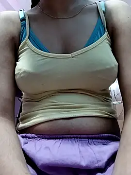 Snapshot of Nila-islam chatting on 03-03-26, 01:12 Nila-islam online show from 03-03-26, 01:12