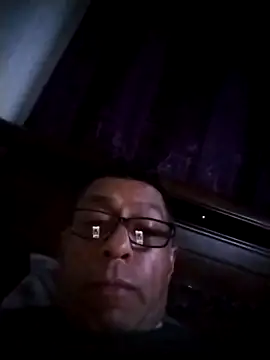 JRAdams23 online show from 01-10-26, 02:18