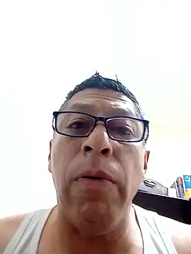 JRAdams23 online show from 12-16-25, 08:57