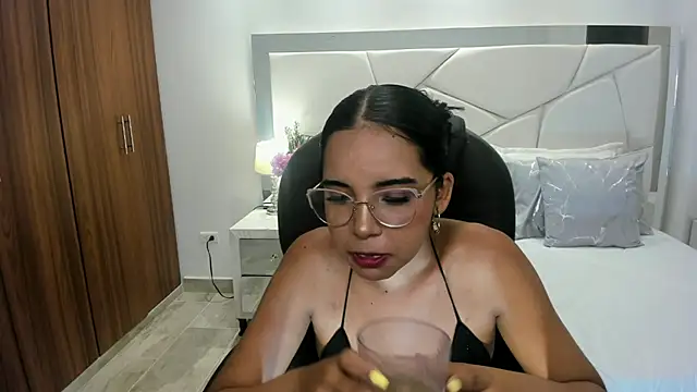 alana martiins online show from 06-26-26, 11:43