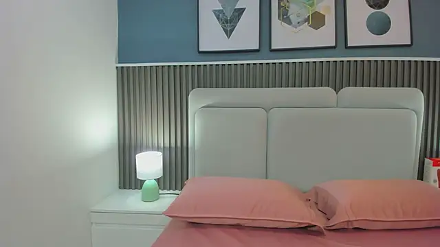 Miia cute18 online show from 03-12-26, 11:47