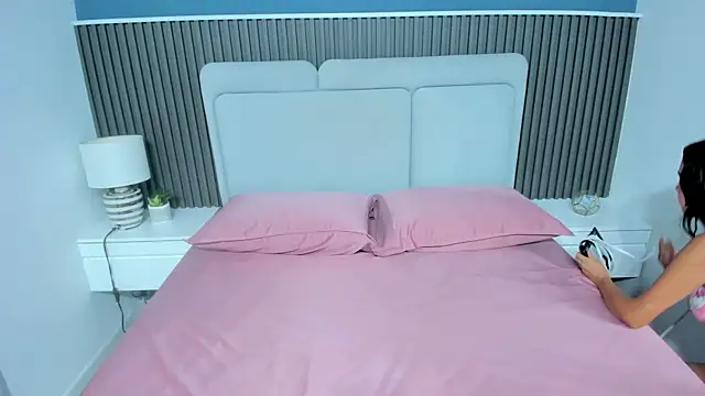 Miia cute18 online show from 01-11-26, 12:12