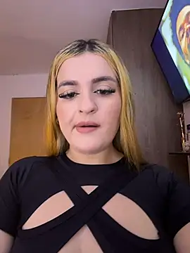 kira velour online show from 12-20-25, 11:51