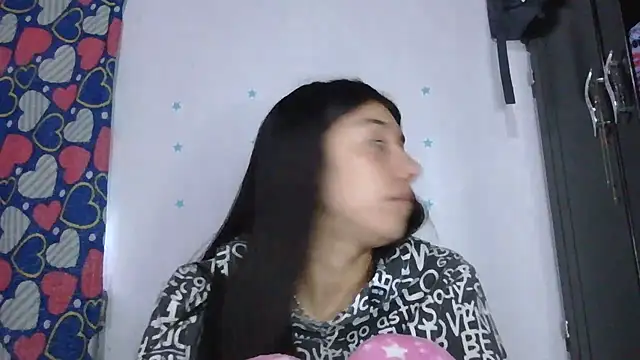 TaylorLove- online show from 12-05-25, 11:53