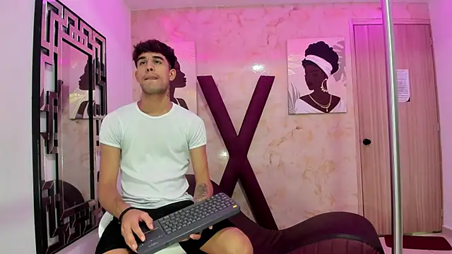 BIG COCKS online show from 01-11-26, 01:23