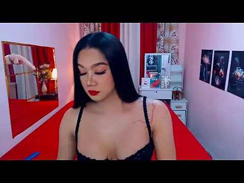 UrScreenGoddess online show from 07-14-26, 03:55