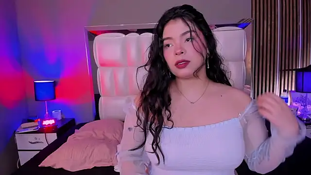 xCharlotte 20 online show from 12-20-25, 10:45