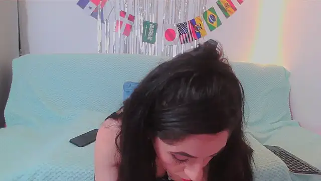 Erzsi-Moon online show from 03-28-26, 02:29