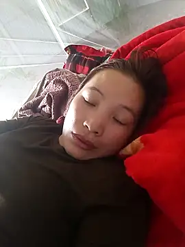 Evelyn-n online show from 12-17-25, 06:07