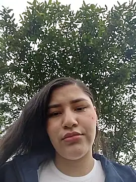 Snapshot of Julia-Blair chatting on 02-25-26, 04:29 Julia-Blair online show from 02-25-26, 04:29