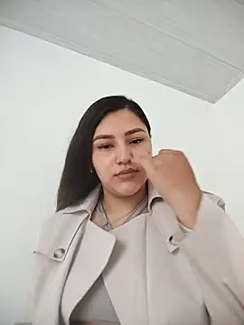 Julia-Blair online show from 05-01-26, 04:45