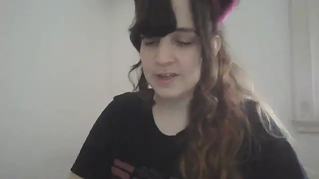 Darkytah online show from 12-20-25, 01:03