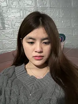 Cheerful-girl online show from 12-20-25, 04:43