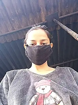 cutegirlm online show from 01-13-26, 04:49