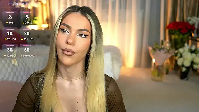 ChloeVelvetx online show from 03-26-26, 09:46