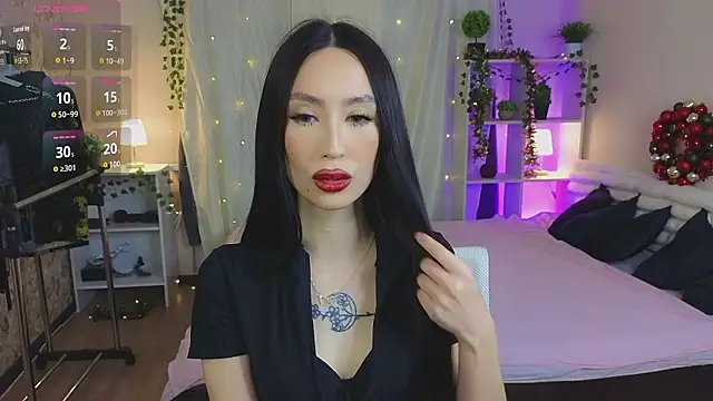 Snapshot of Ssin_Megan chatting on 01-12-26, 05:36 Ssin Megan online show from 01-12-26, 05:36