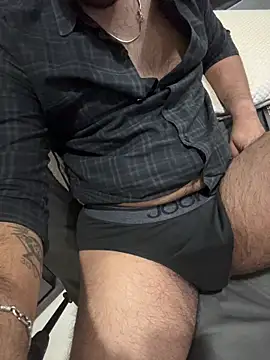 BlahNextDoor online show from 12-18-25, 07:07