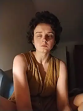 Snapshot of Amy01112 chatting on 06-15-26, 02:12 Amy01112 online show from 06-15-26, 02:12