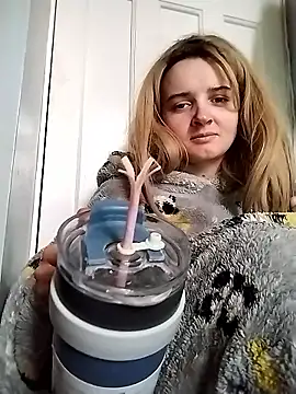 Amy01112 online show from 01-13-26, 01:59