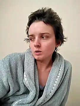 Snapshot of Amy01112 chatting on 04-24-26, 03:58 Amy01112 online show from 04-24-26, 03:58