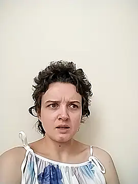 Snapshot of Amy01112 chatting on 05-27-26, 12:01 Amy01112 online show from 05-27-26, 12:01