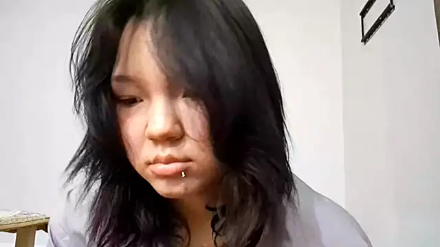MeowMiaMeow online show from 12-13-25, 08:04