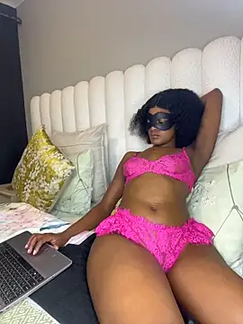 Fancy Face28 online show from 04-19-26, 06:10