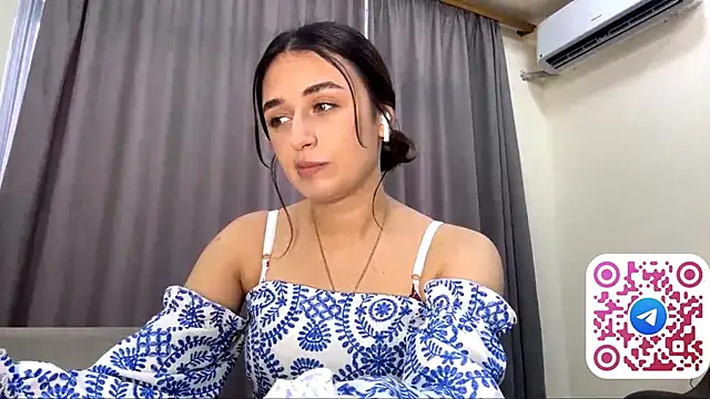 Snapshot of ParsedFix chatting on 01-11-26, 11:28 ParsedFix online show from 01-11-26, 11:28