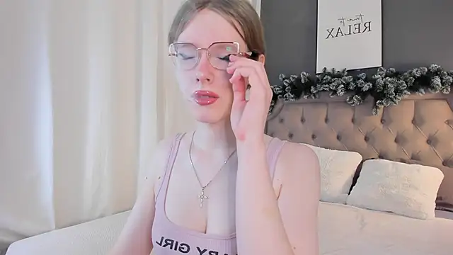 AnGee  online show from 01-11-26, 11:50