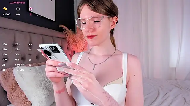 Snapshot of AnGee_ chatting on 03-15-26, 04:36 AnGee online show from 03-15-26, 04:36